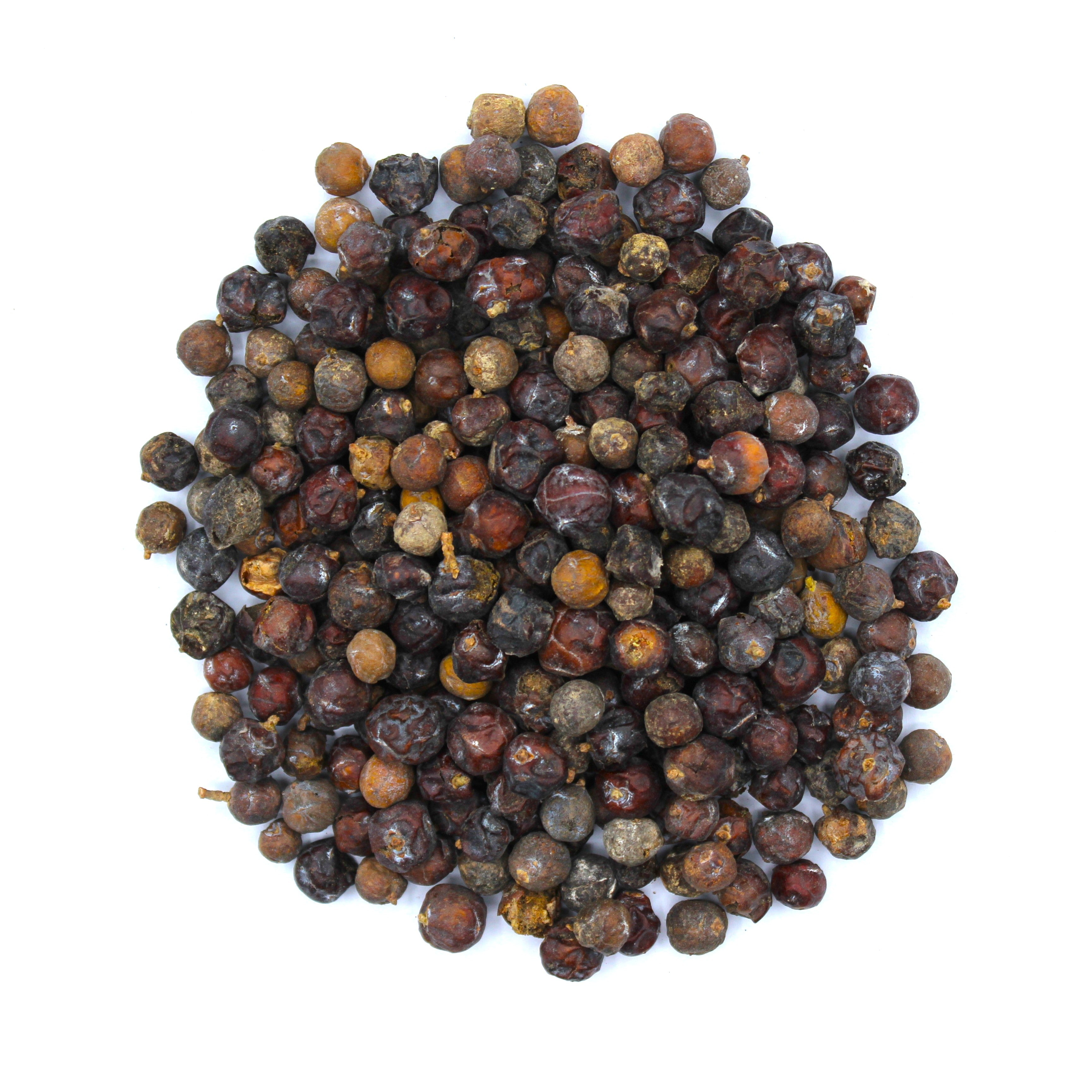 Juniper berries, Juniperus communis, Gin berries, Common juniper berries, Enneadi, Hackmatack, Ginepro, Genévrier, Wacholderbeeren, Ginebro, Enebro, Kærpis, Cade, Enebro común, Zimbro, Choupo