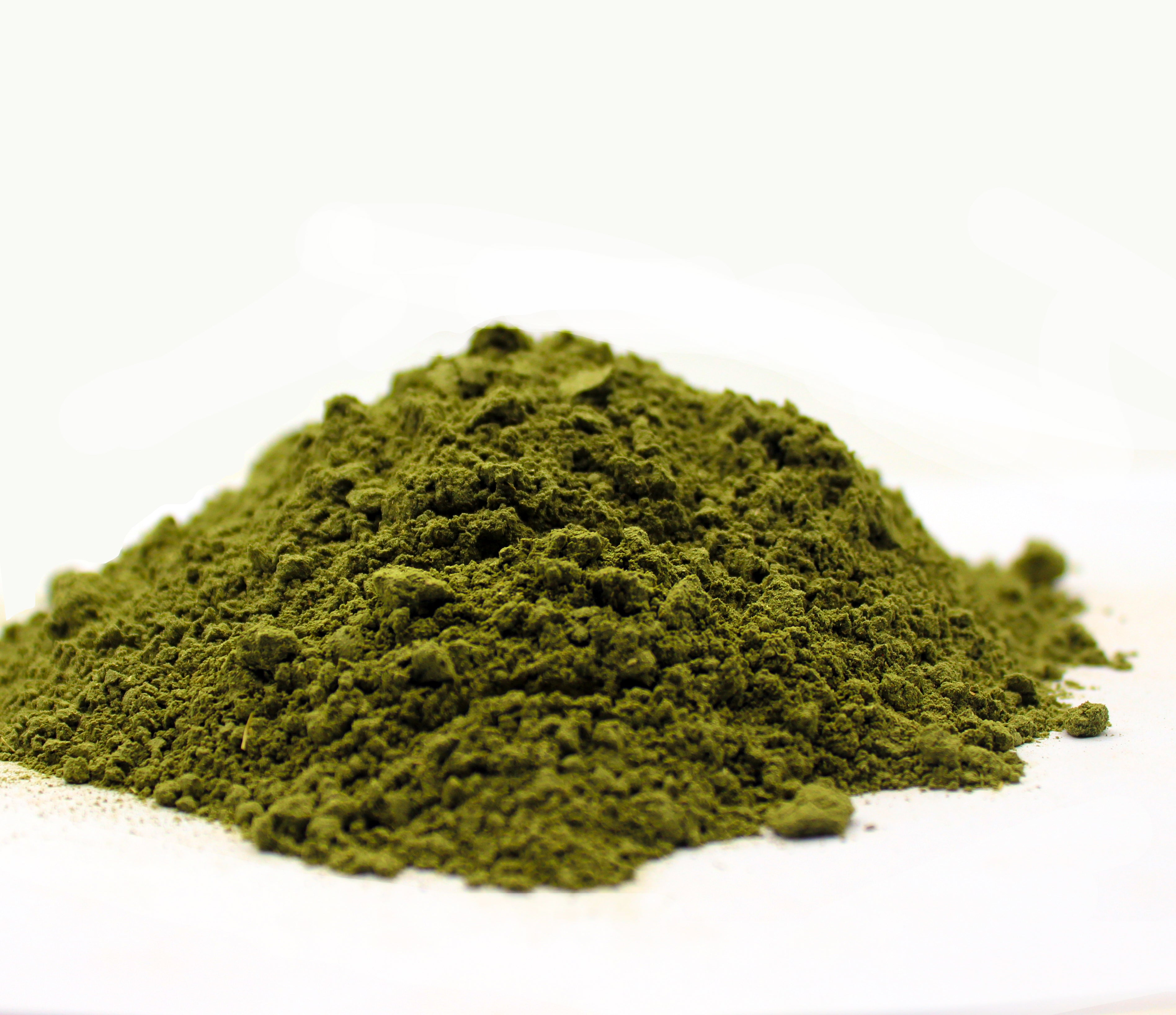 Botanical Name: Azadirachta indica
Common Names: Neem Leaf Powder, Indian Lilac Powder, Margosa Leaf Powder
Global Names:
Hindi: नीम पत्ती पाउडर (Neem Patti Powder)
Arabic: مسحوق أوراق النيم
Persian: پودر برگ نیم
French: Poudre de Feuilles de Neem
German: Neemblätterpulver
Spanish: Polvo de Hoja de Neem
Tamil: வேப்பிலை தூள் (Vēppilai Thūḷ)
Telugu: వెపాకు పొడి (Vepāku Poḍi)
Chinese: 印楝叶粉 (Yìn liàn yè fěn)