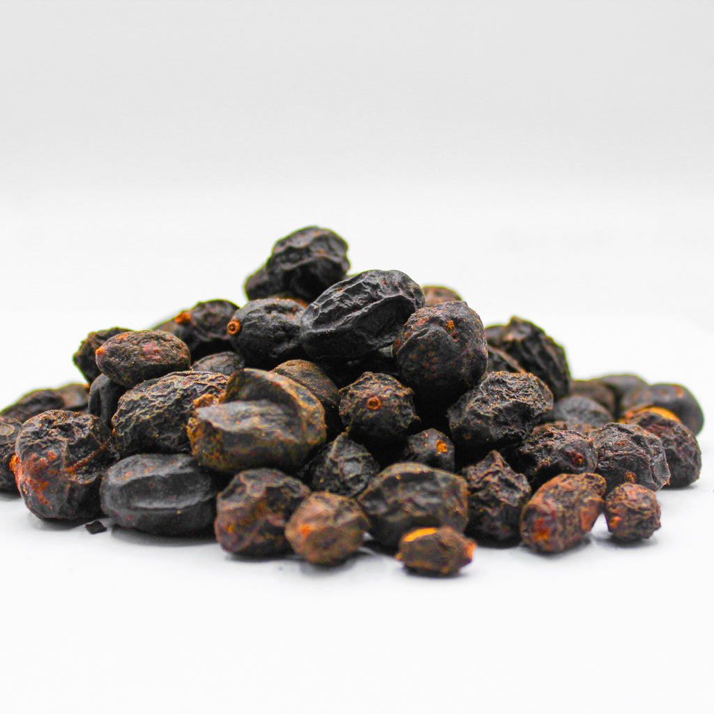 Botanical Name: Serenoa repens
Common Names:
English: Saw Palmetto Berry, Sabal Palm Berry, American Dwarf Palm Berry
Chinese: 锯棕榈浆果 (jù zōng lǘ jiāng guǒ)
Other: Serenoa Fruit, Fan Palm Berry, Sabal Serrulata Berry